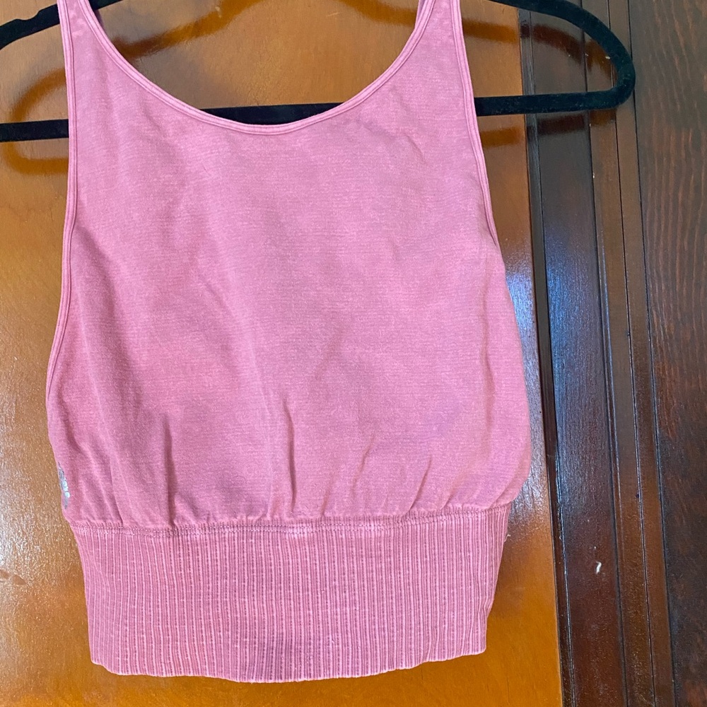 Pink Ribbed Crop Top - Picture 3 of 3